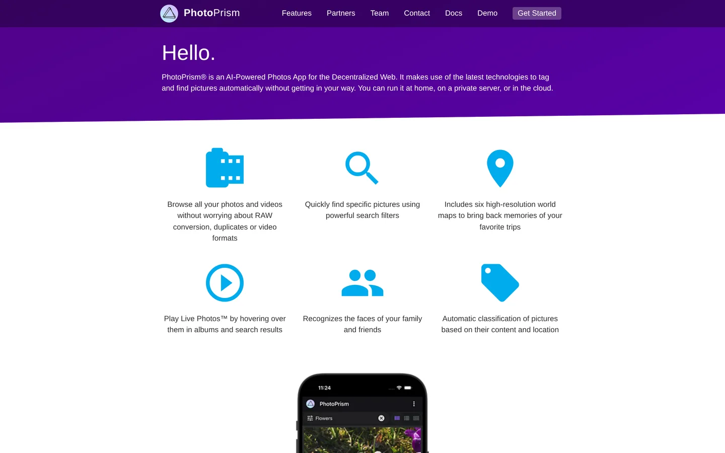 Screenshot of the PhotoPrism website